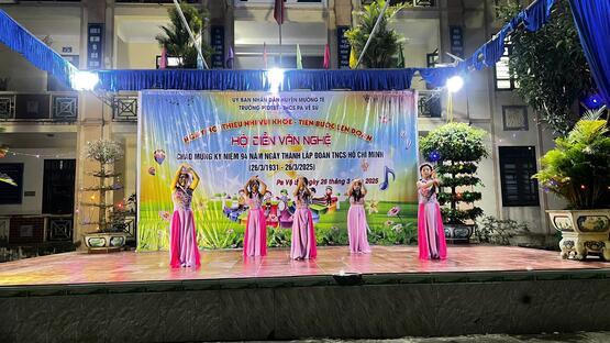/upload/105469/20250605/85de2debaee4be749ef729641ed9e0f2Van_nghe_truong_ab131.jpg